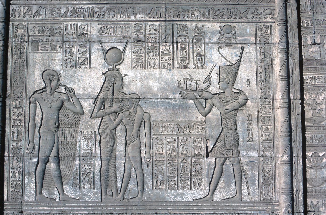 Rilievo sul Mammisi romano, Tempio di Hathor, tardo tolemaico e romano, c125 a.C. - c60 d.C. da Unbekannt