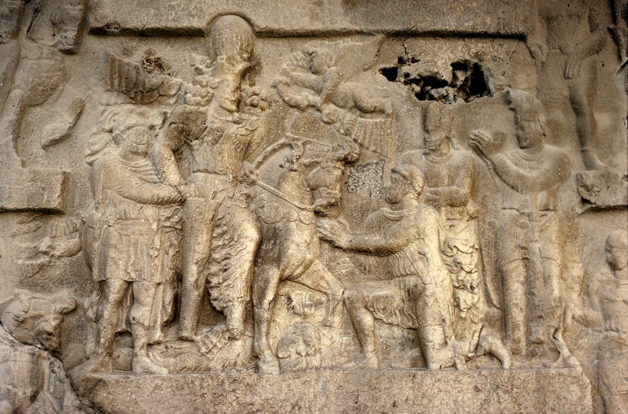 Rilievo rupestre che raffigura il re sassanide Shapur I, l
