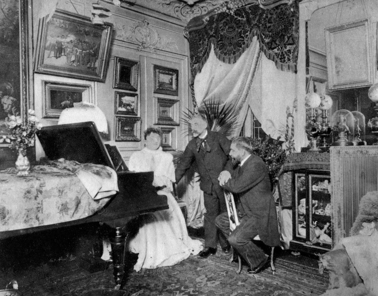 Stéphane Mallarmé, poeta e critico francese, c1890 da Unbekannt
