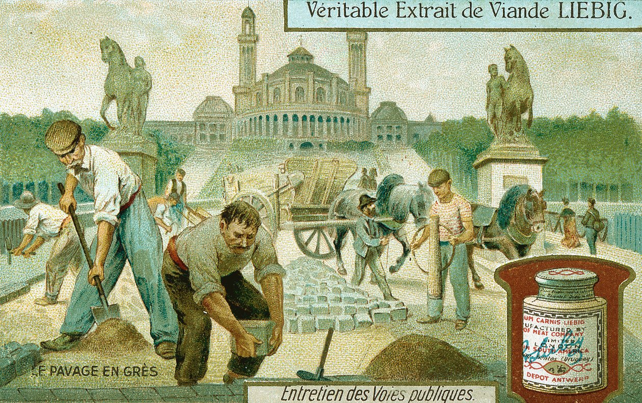 Pavimentazione di una strada con ciottoli di granito, Parigi, c1900 da Unbekannt