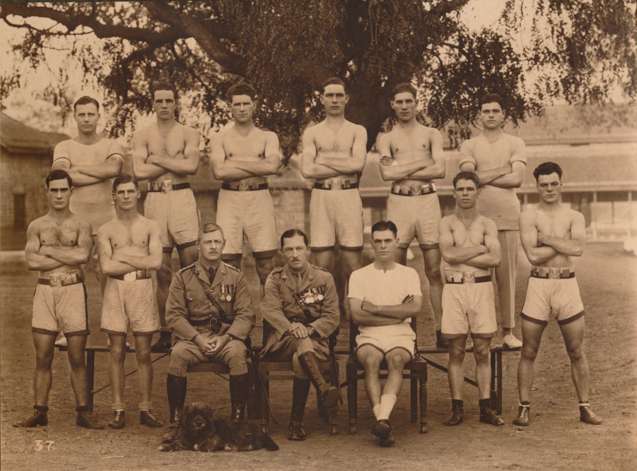 La squadra di pugilato del battaglione del Primo Battaglione, Il Reggimento Reale del Kent Occidentale. Poona da Unbekannt