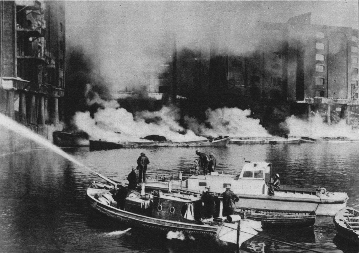I pompieri erano in prima linea nel pericolo, 1941 1942 da Unbekannt