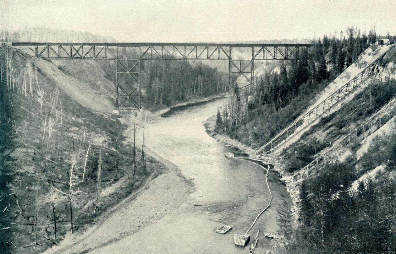 Il ponte più alto a est delle Montagne Rocciose, 1922 da Unbekannt