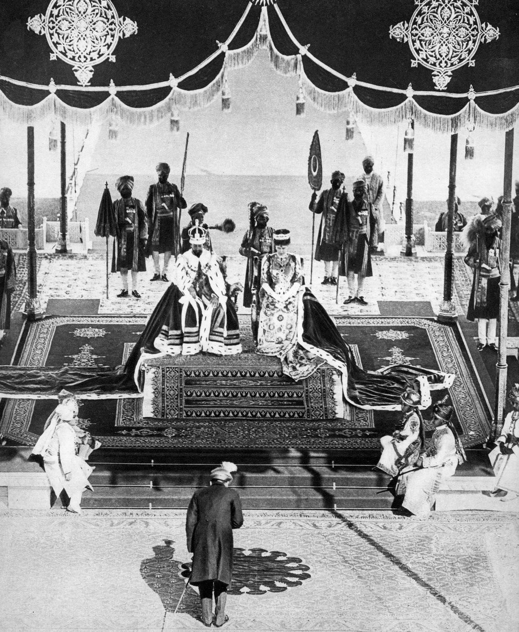 Il Nizam di Hyderabad rende omaggio al Delhi Durbar, 1911, 1935 da Unbekannt