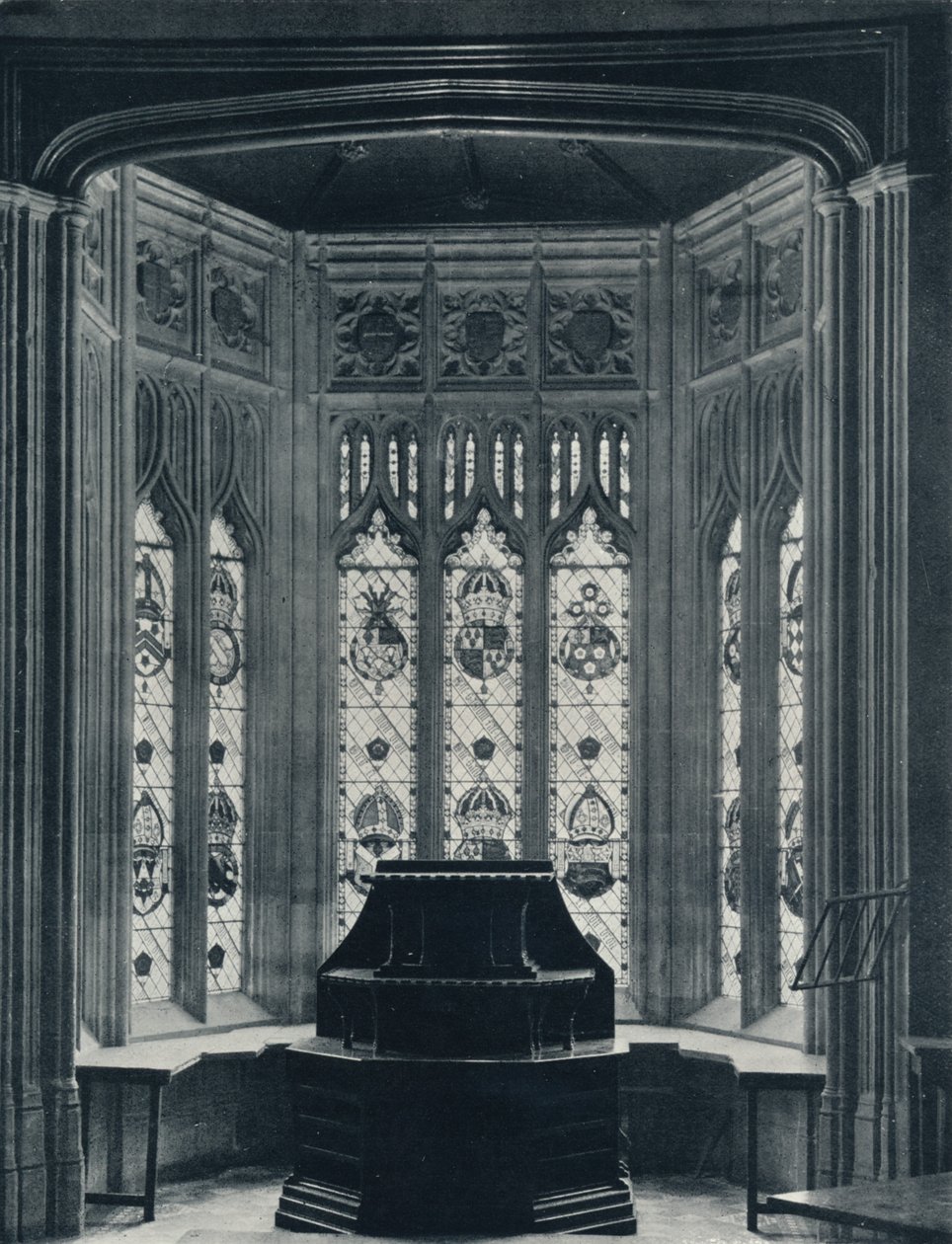 La finestra oriel nella sala, 1926 da Unbekannt