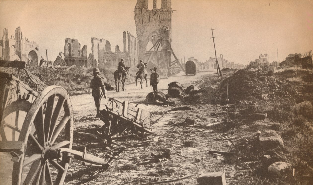 I resti martoriati di Ypres dopo che l