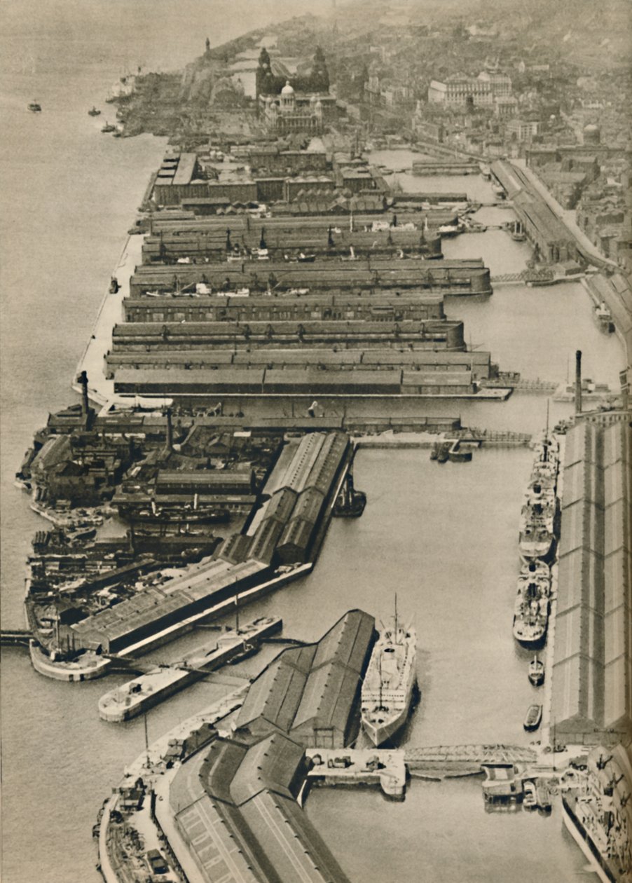 Le navi salpano da Liverpool verso porti di tutto il mondo, dal fiume Mersey, 1936 da Unbekannt