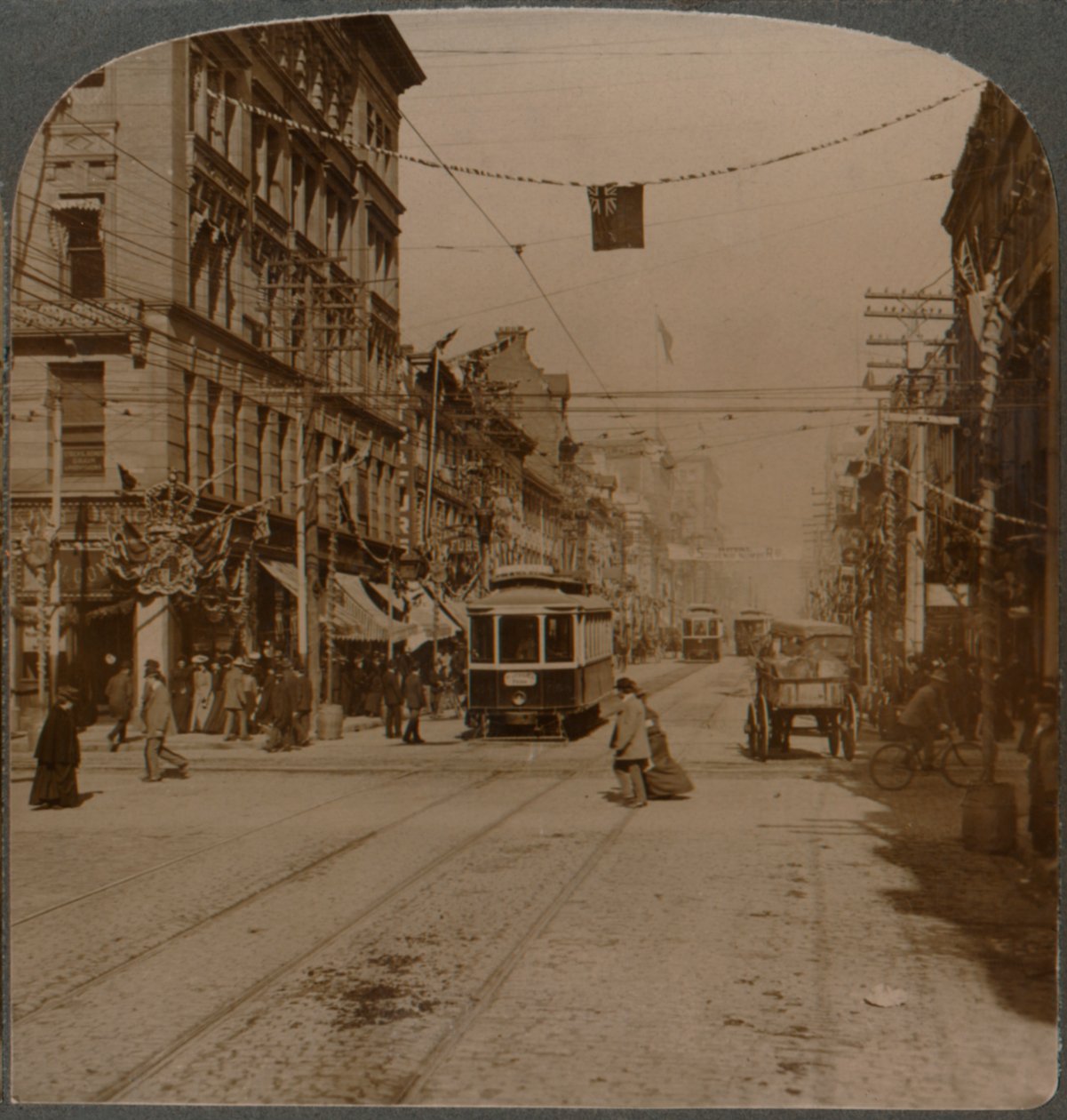 Yonge St., vista a nord da King St., il centro affollato di Toronto, Canada, 1904 da Unbekannt