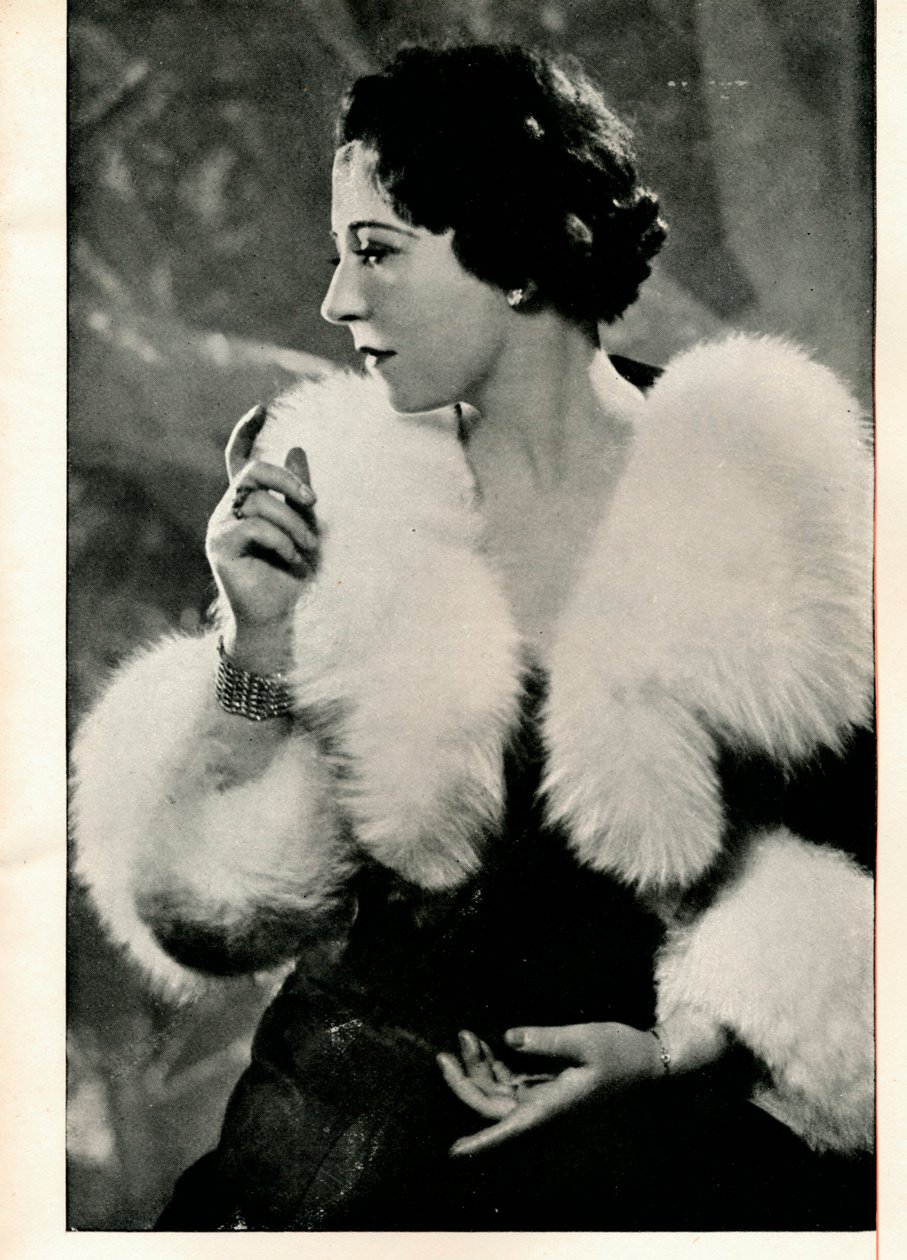 La tua chiamata, Miss Arnaud Un cocktail con Booths - Ah sì! Senza Booths Arnaud., c1935 1935 da Unbekannt