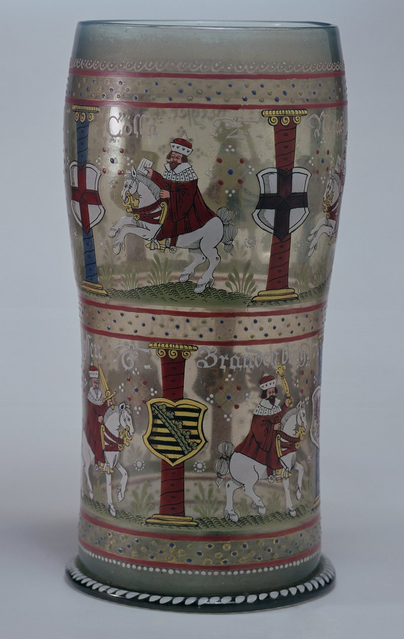 Kurfuerstenhumpen (vetro elettorale tedesco) smaltato con scene di imperatore e sette elettori a cavallo di cavalli bianchi, boemo, 1625 da Unbekannt Unbekannt