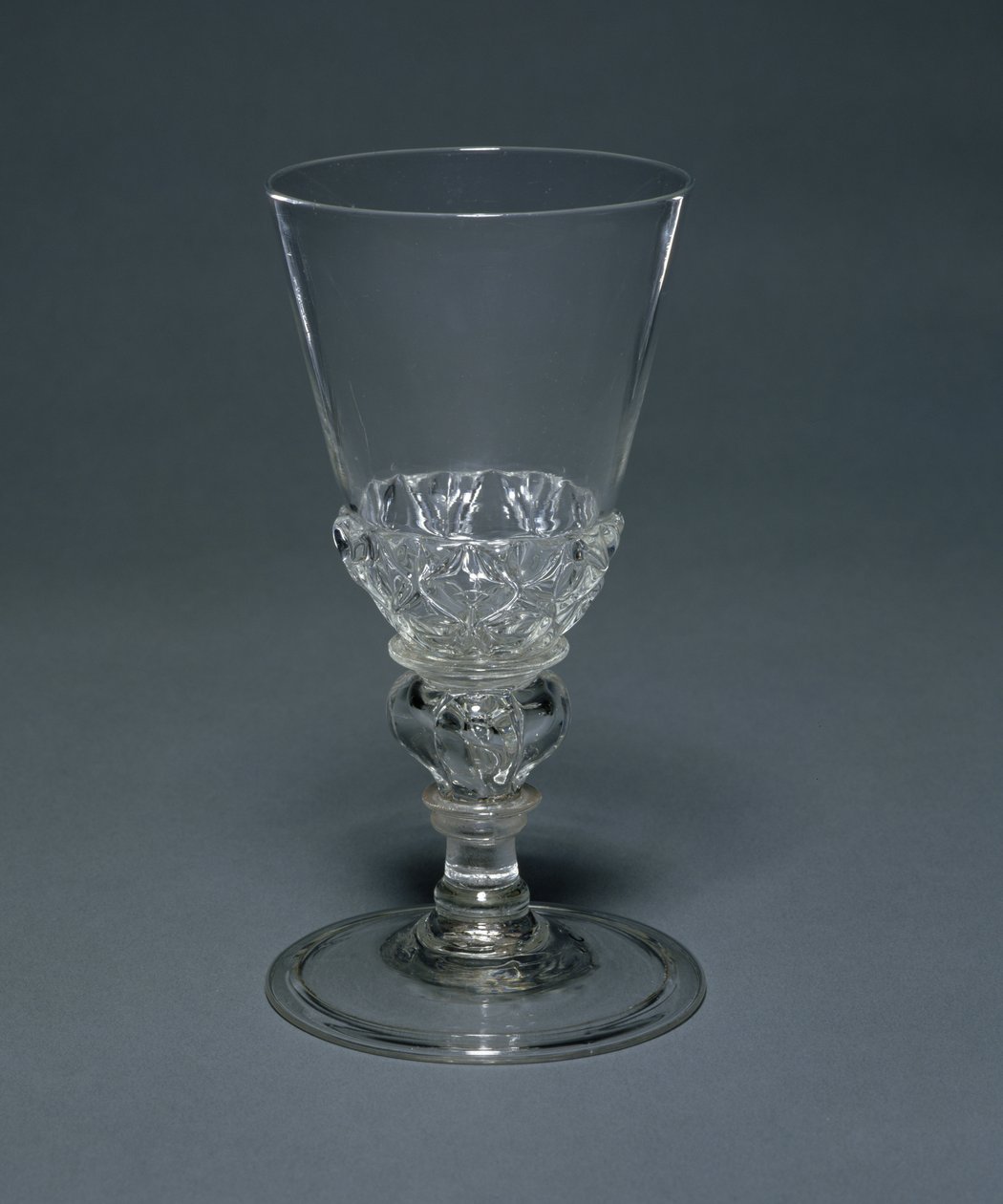 Calice di vetro al piombo: Facon de Venise, c.1680 da Unbekannt Unbekannt