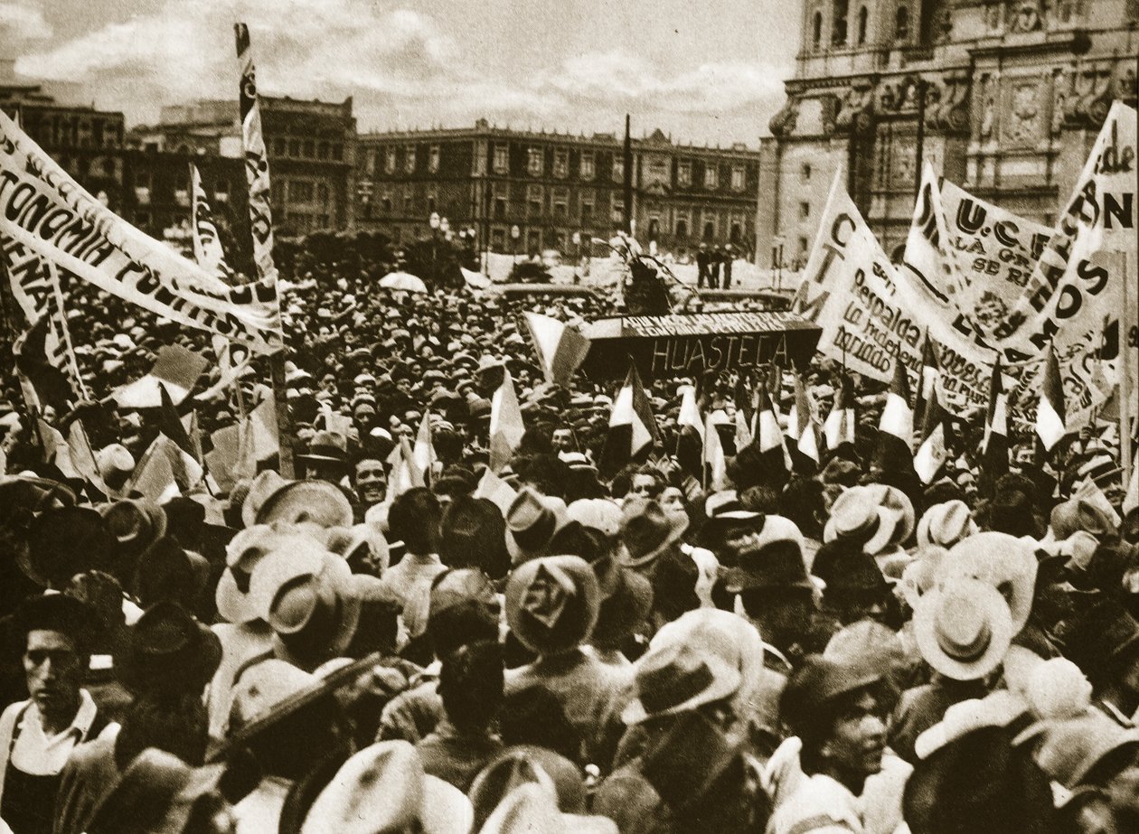 Folle a Città del Messico celebrano la nazionalizzazione delle riserve petrolifere, marzo 1938 da Unbekannt Unbekannt