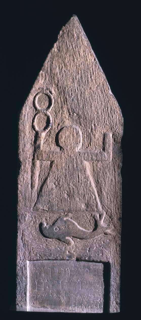 Stele votiva raffigurante Tanit, dea di Cartagine, con un caduceo e un delfino e un