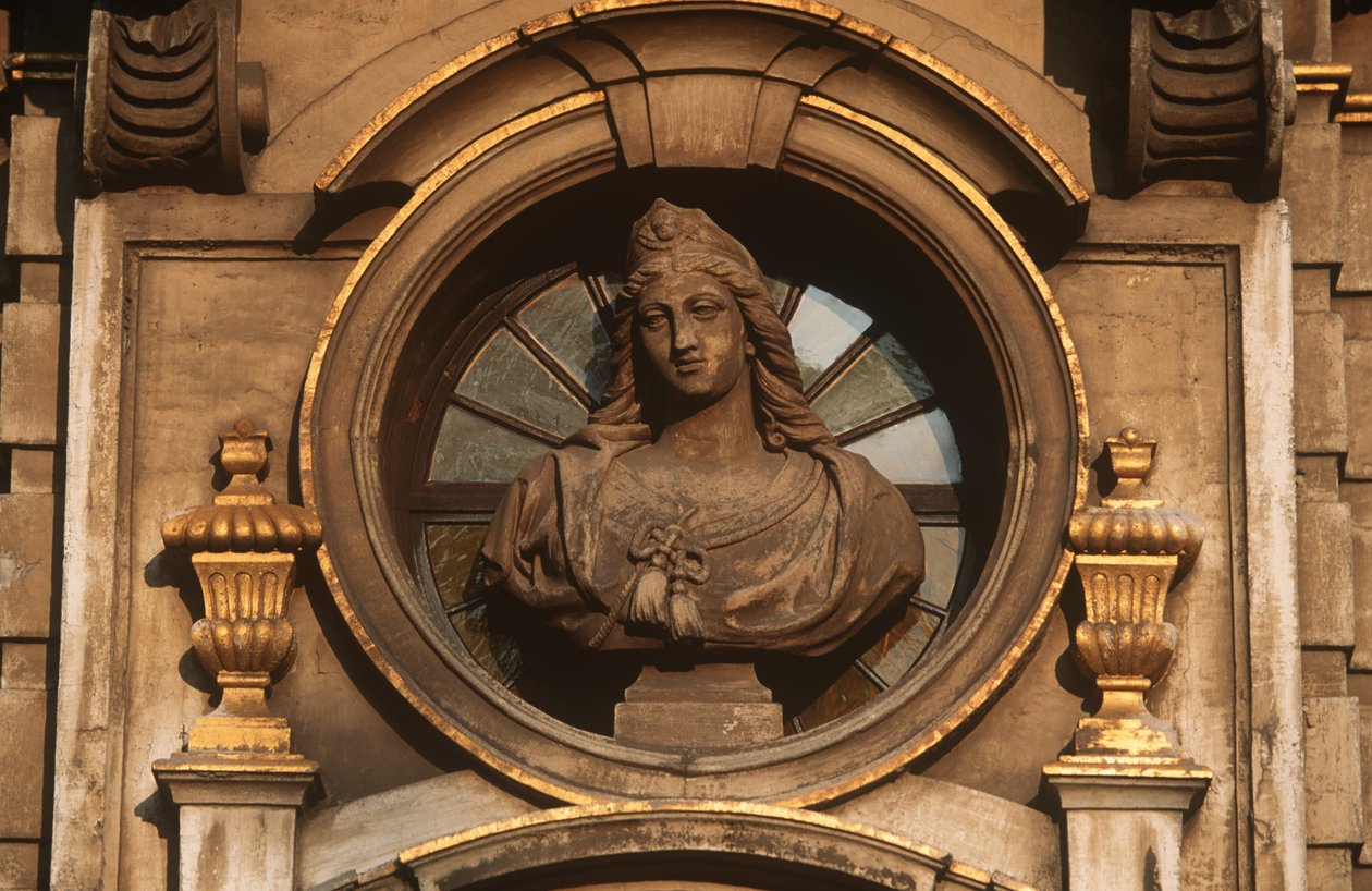 Belgio, Bruxelles, Grand Place, dettaglio decorativo da William Jennys