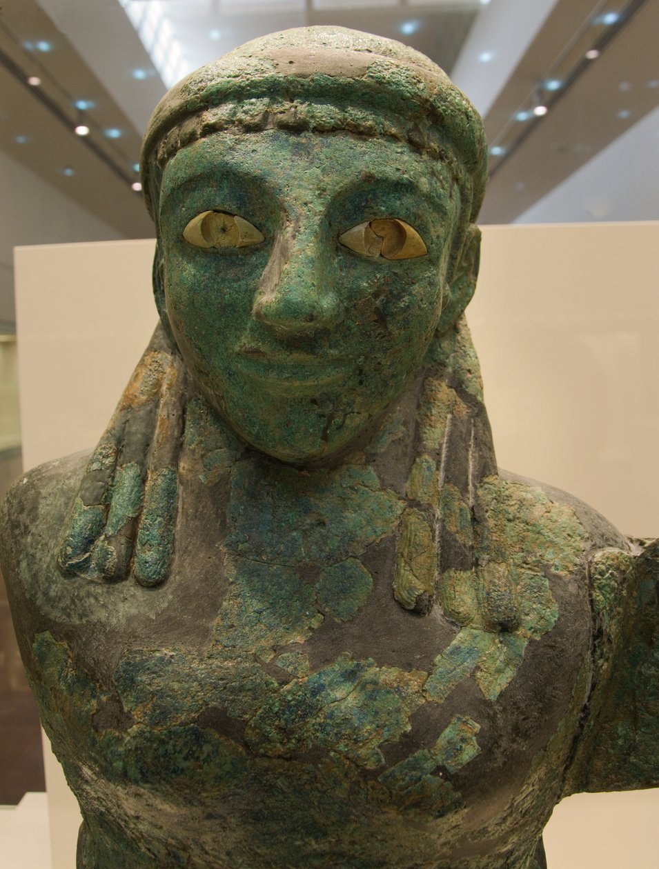 Figura femminile alata in bronzo (590 a.C. - 580 a.C.), Museo di Olimpia, Olimpia, Peloponneso, Grecia (foto) da Unknown