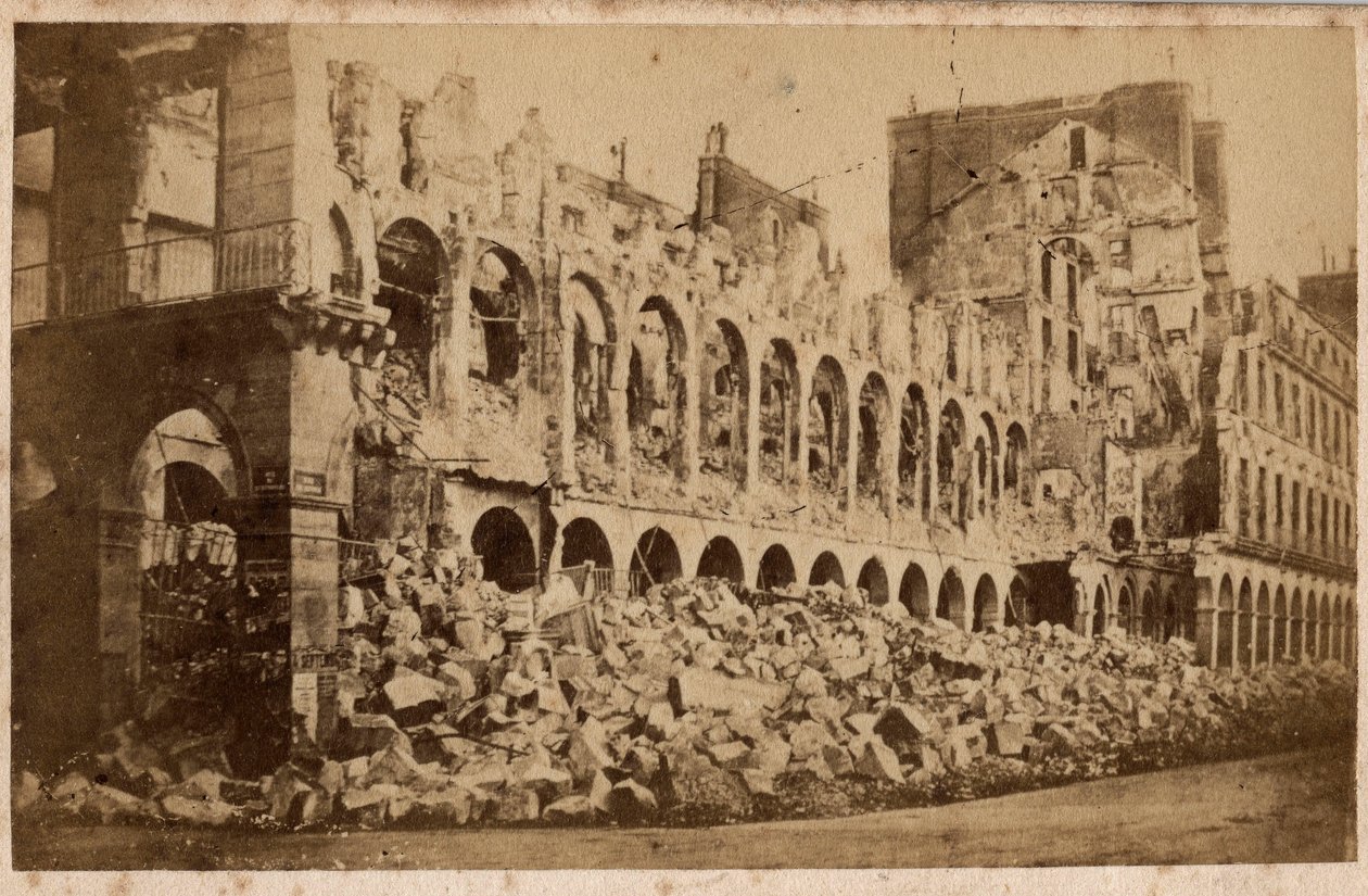 Comune di Parigi (1871): vista del Ministero delle Finanze dopo l