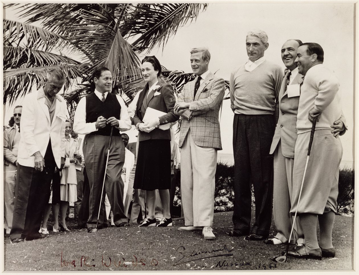 Edoardo, Duca di Windsor e Wallis, Duchessa di Windsor a un Torneo di Golf a Nassau da Unbekannt