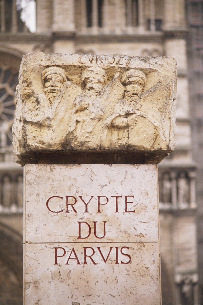 Francia, Parigi, iscrizione della Cripta del Parvis nella cripta archeologica, sull