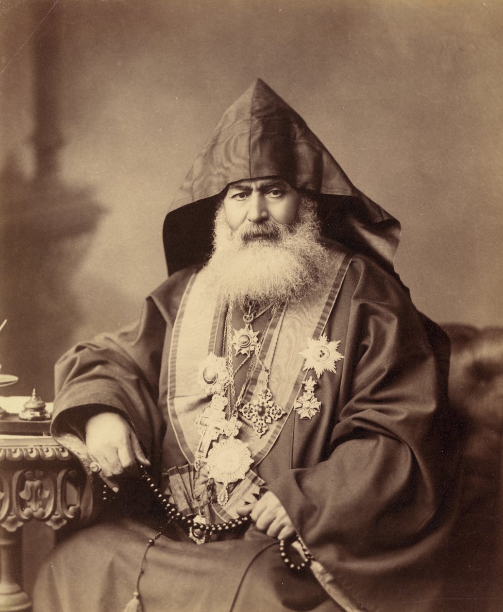 Harootiun Vehabedian, il patriarca armeno di Gerusalemme, 1900-10 da Unbekannt