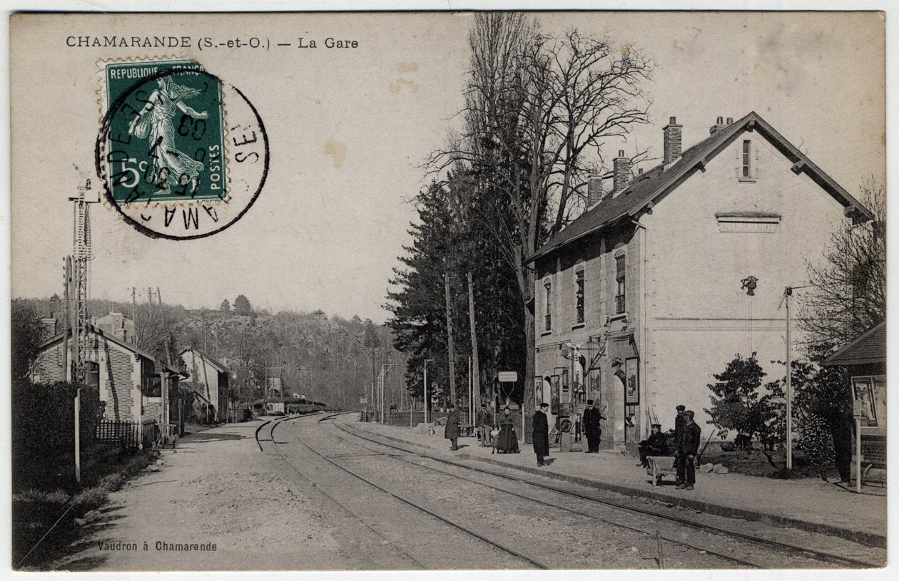 Chamarande: vista della stazione ferroviaria da William M. Timlin