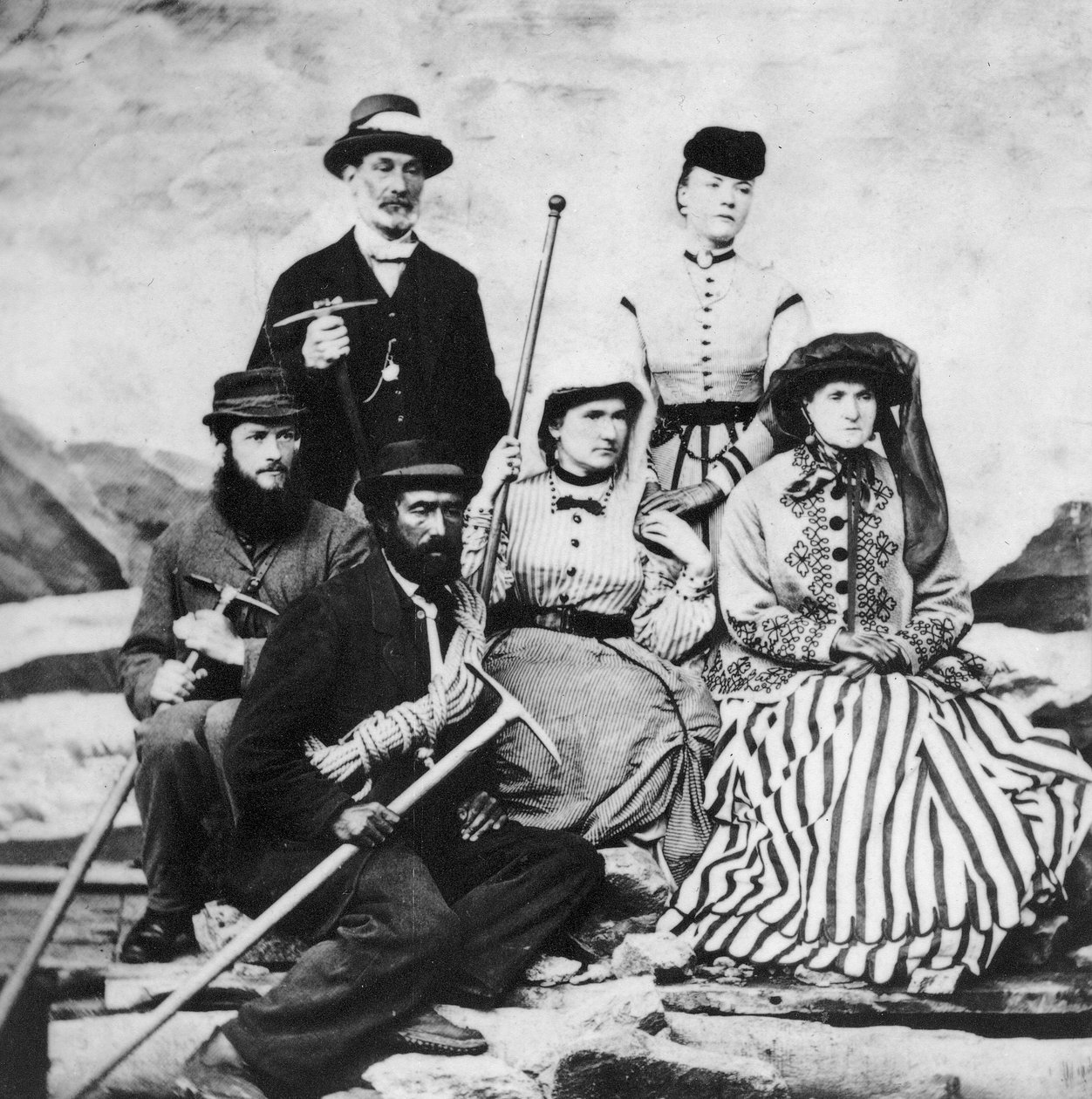 Lucy Walker con la famiglia e la guida svizzera da Unbekannt