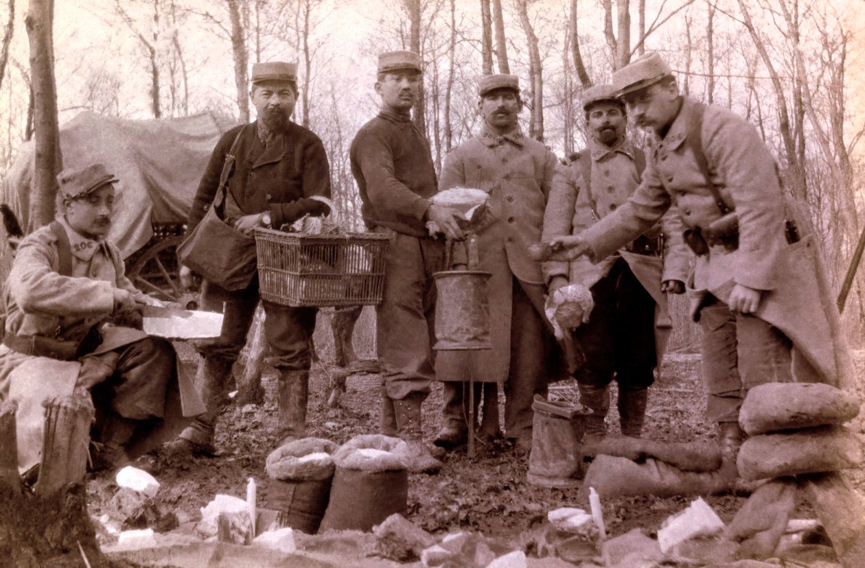 Fotografia da un album personale di un tenente di fanteria durante i primi mesi della Prima Guerra Mondiale da Unbekannt