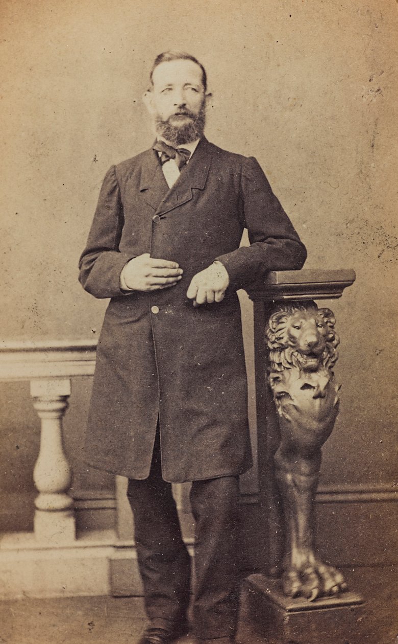 Ritratto di Auguste Foucart, direttore della scuola insieme a suo fratello Henri Olympe da Unbekannter Künstler