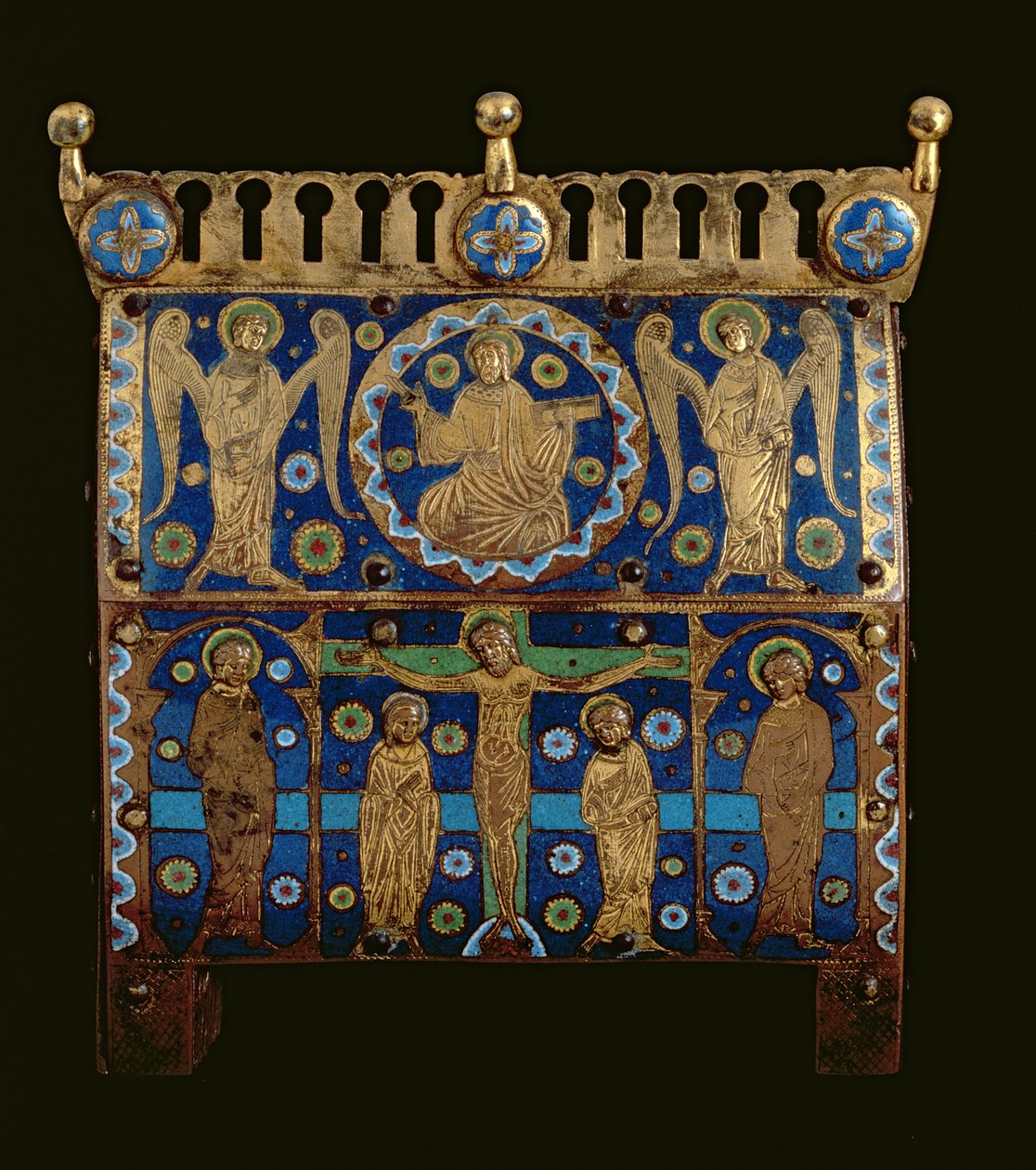 Scrigno reliquiario, decorato con placche smaltate raffiguranti la Crocifissione e l