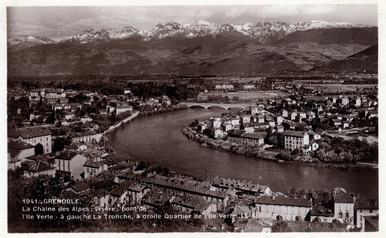 Grenoble: la catena delle Alpi, l