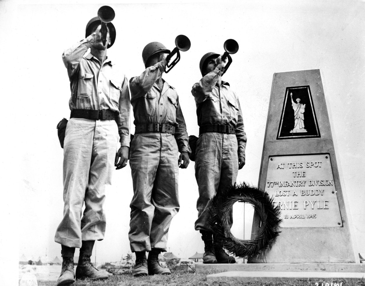 Seconda Guerra Mondiale (1939-1945): Okinawa (Giappone) 20 agosto da Unbekannt