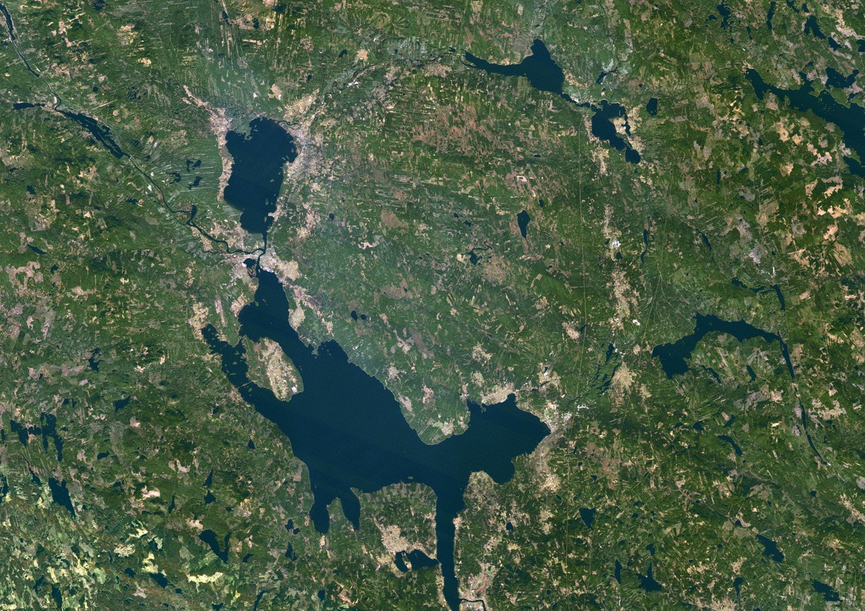 Cratere da impatto meteorico di Siljan, Svezia, immagine satellitare a colori reali da Unbekannter Künstler