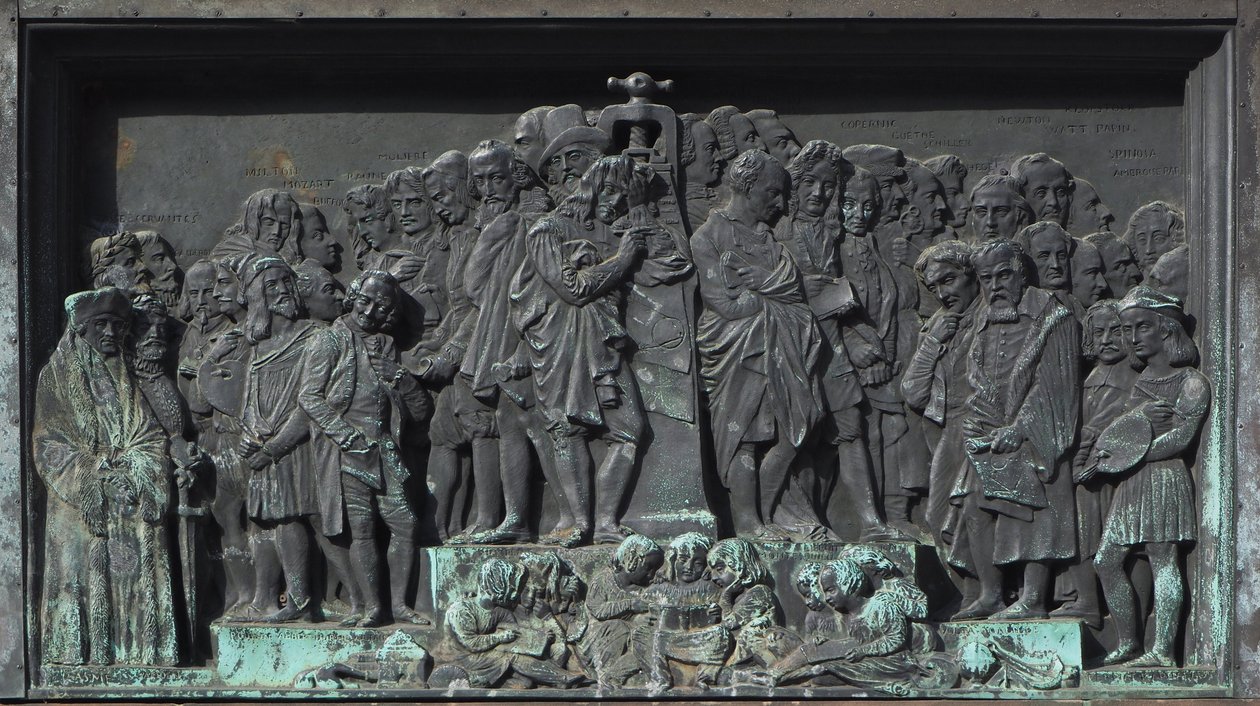 Strasburgo, bassorilievo della scultura di Gutenberg. Europa da William M. Timlin