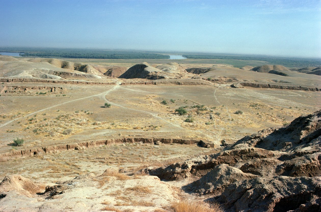 Vista dello Ziggurat, costruito dal re elamita Untash-Gal (1265-46 a.C.) (foto) da Unbekannt