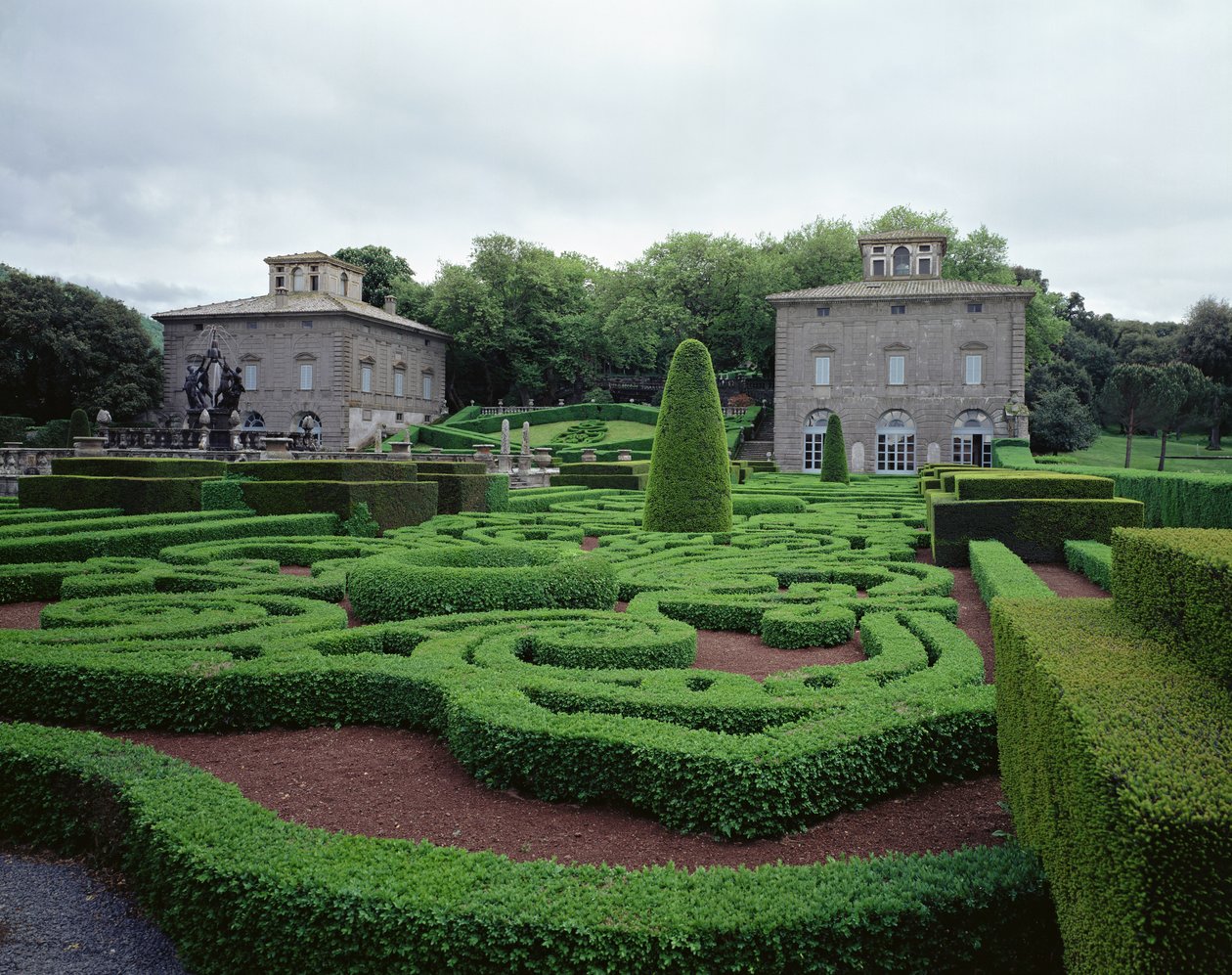Vista delle due ville e del giardino, progettate per il Cardinale Giovanni Francesco Gambara da Giacomo Vignola, 1568 da Unbekannt