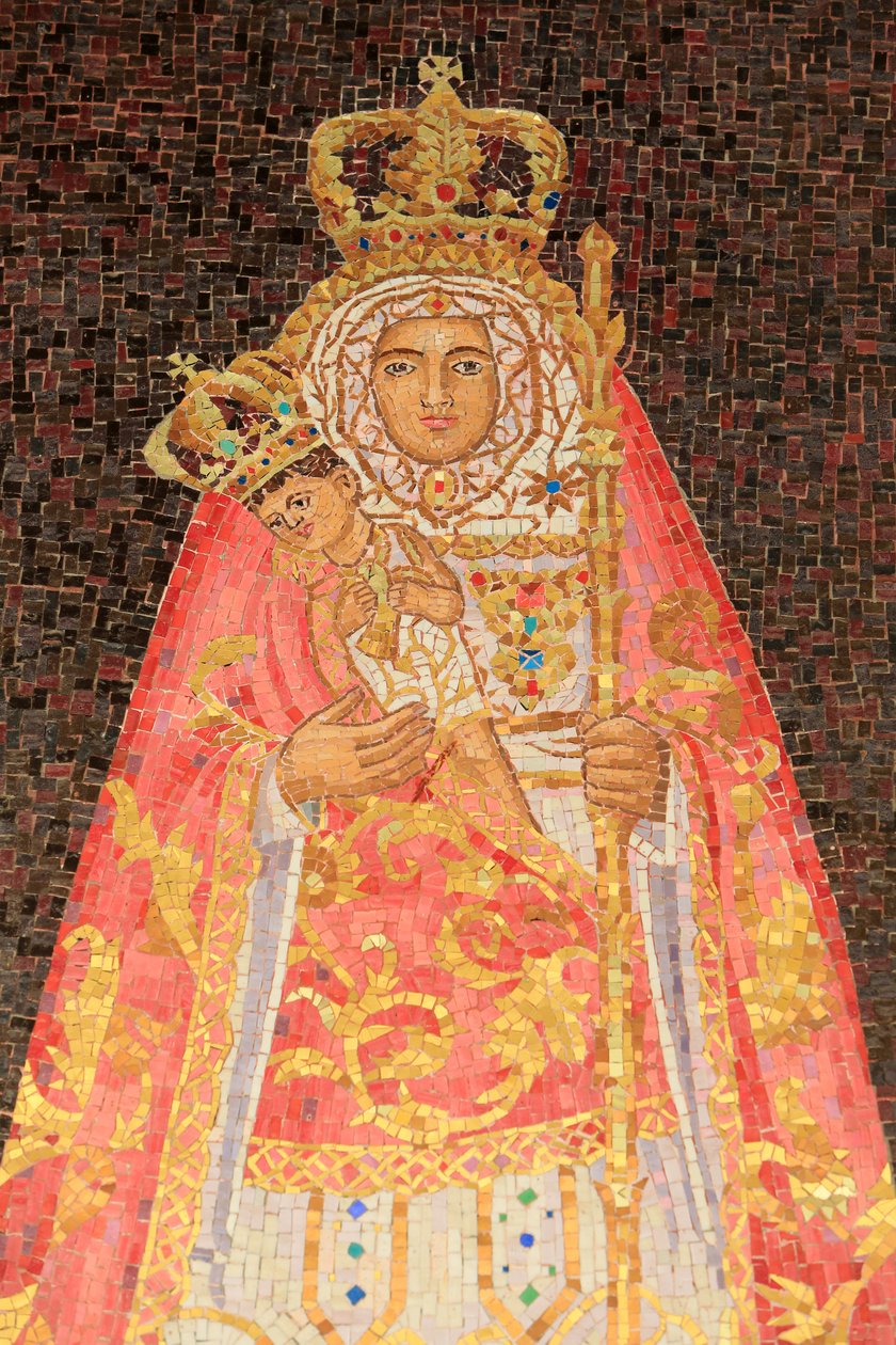 Vergine e bambino. Spagna. Basilica dell