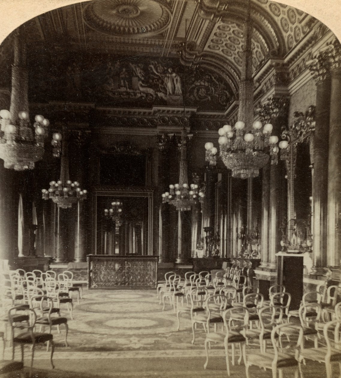 Sala da ballo, Buckingham Palace, Londra da Underwood and Underwood