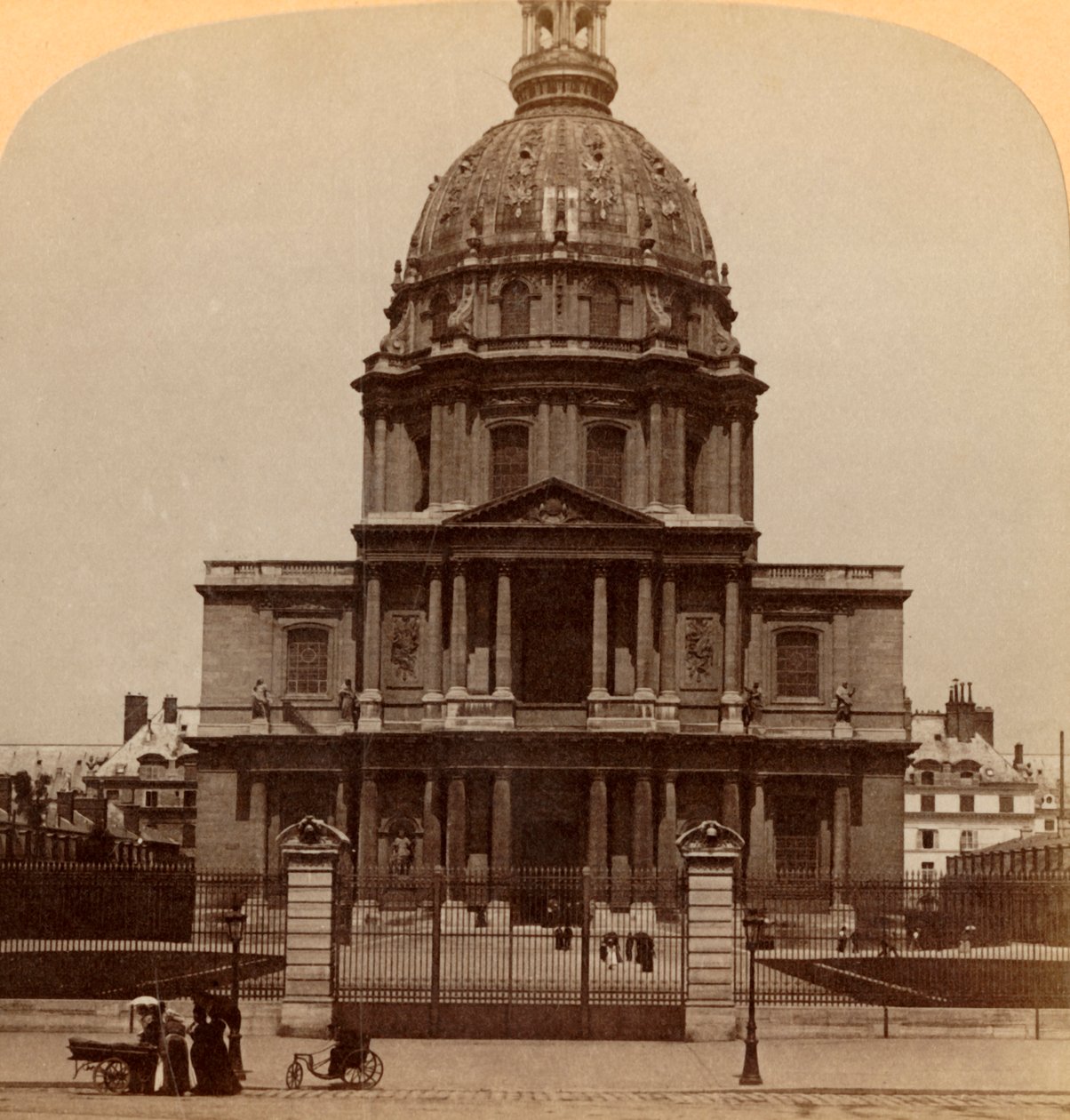 Dome des Invalides, dove riposa il grande guerriero - Tomba di Napoleone I, Parigi, Francia da Underwood and Underwood