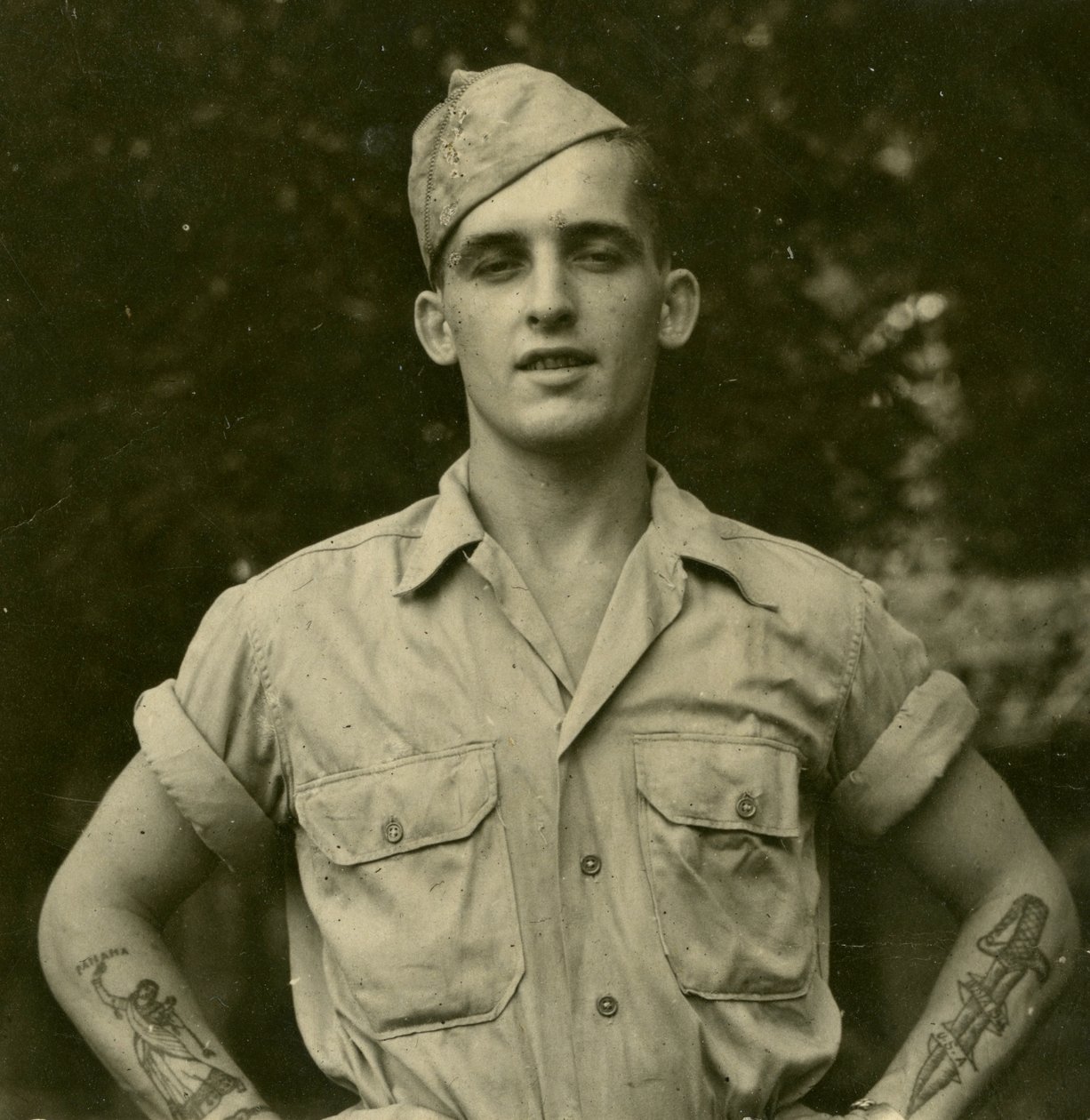 Soldato americano tatuato, c.1941 da Unknown