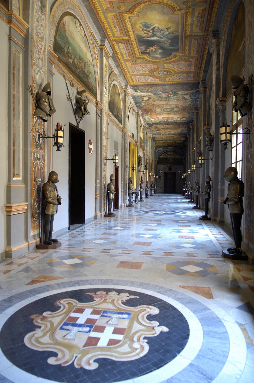 Architettura: vista del Palazzo dei Gran Maestri dell