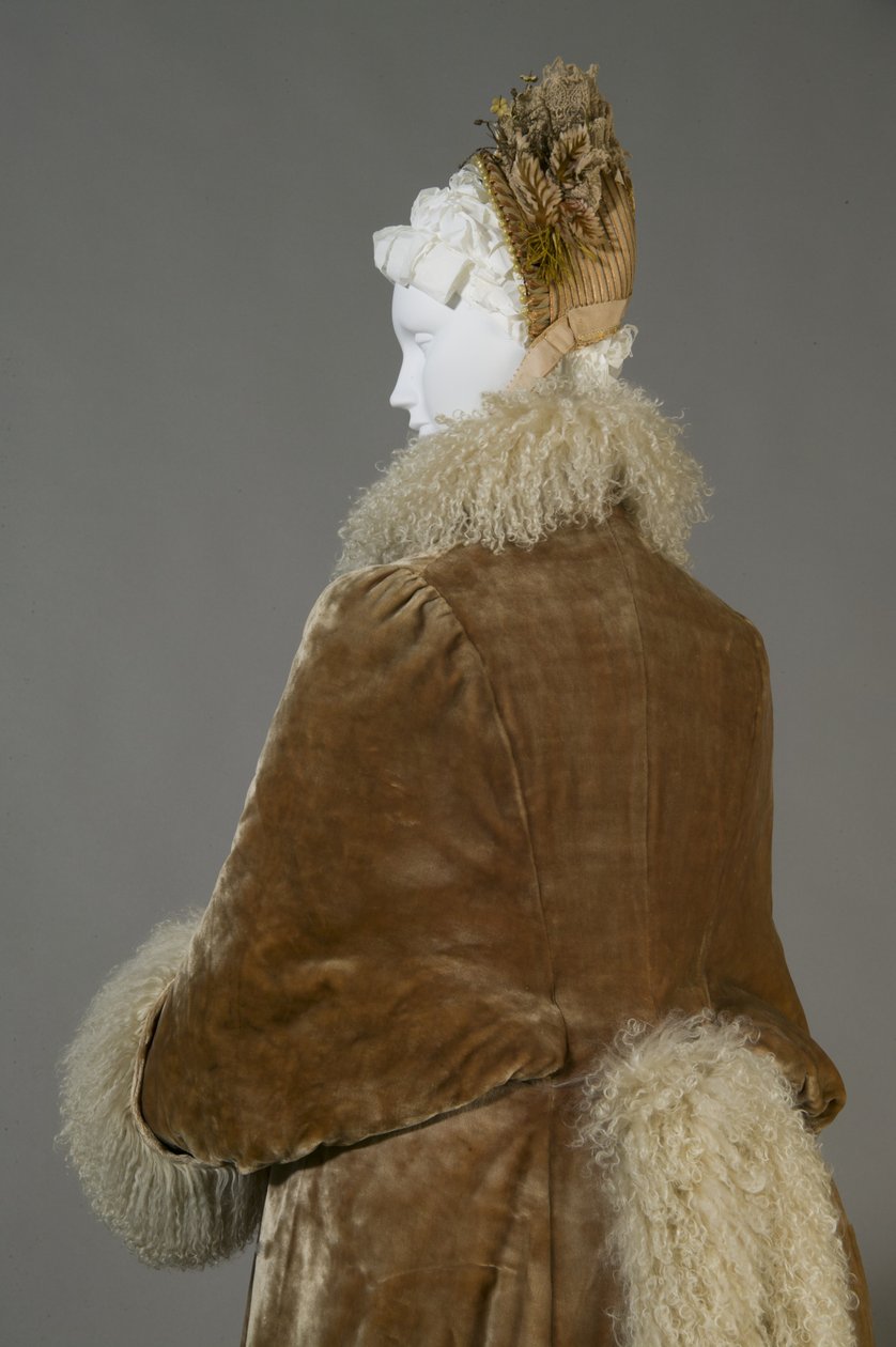 Cappotto Invernale di Bertha Palmer, c.1885 (dettaglio posteriore), Velluto di seta e lana d