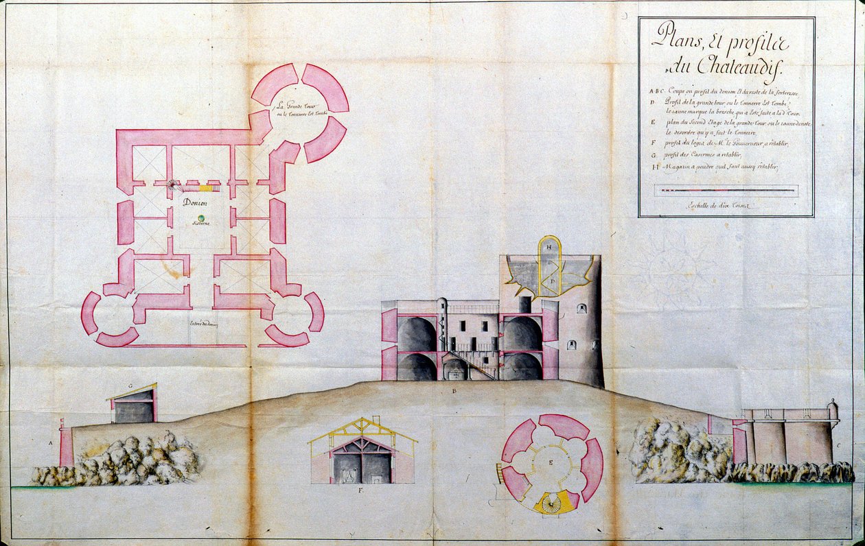 Piano e sezione del Castello d