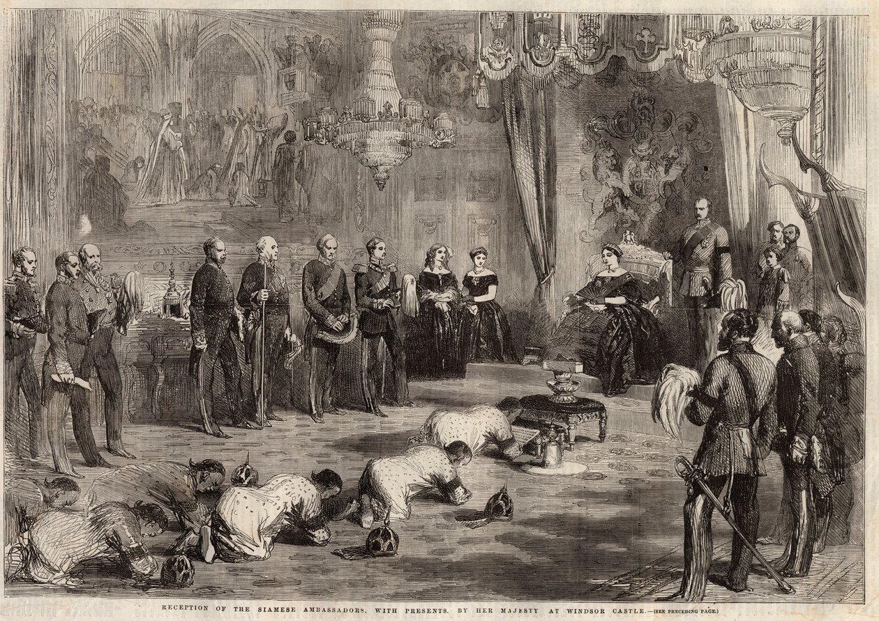 Gli ambasciatori del Siam strisciano verso la Regina Vittoria e il Principe Alberto durante la loro visita al Castello di Windsor. Incisione in 
