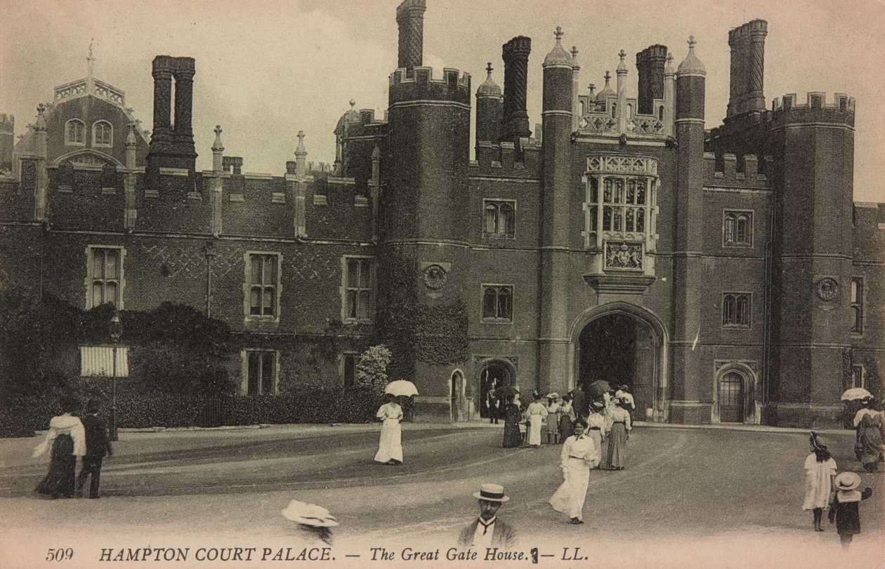 La Grande Porta e la facciata ovest, prima del 1909 (cartolina) da Unknown Artist