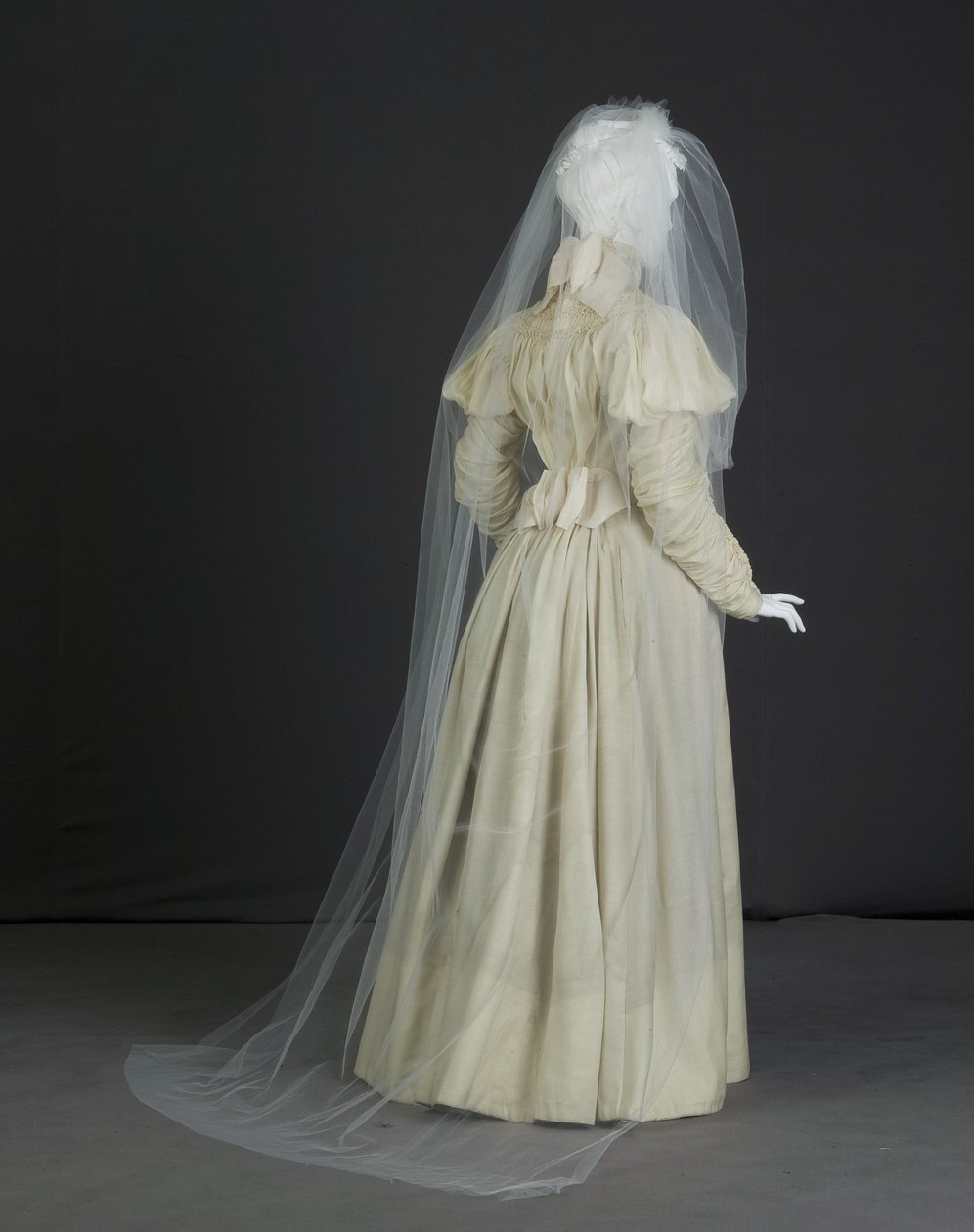 Abito da sposa da Unknown artist