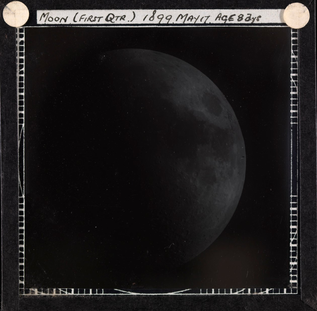 Lastra di vetro astronomica della Luna nel primo quarto (1899) da Unknown artist
