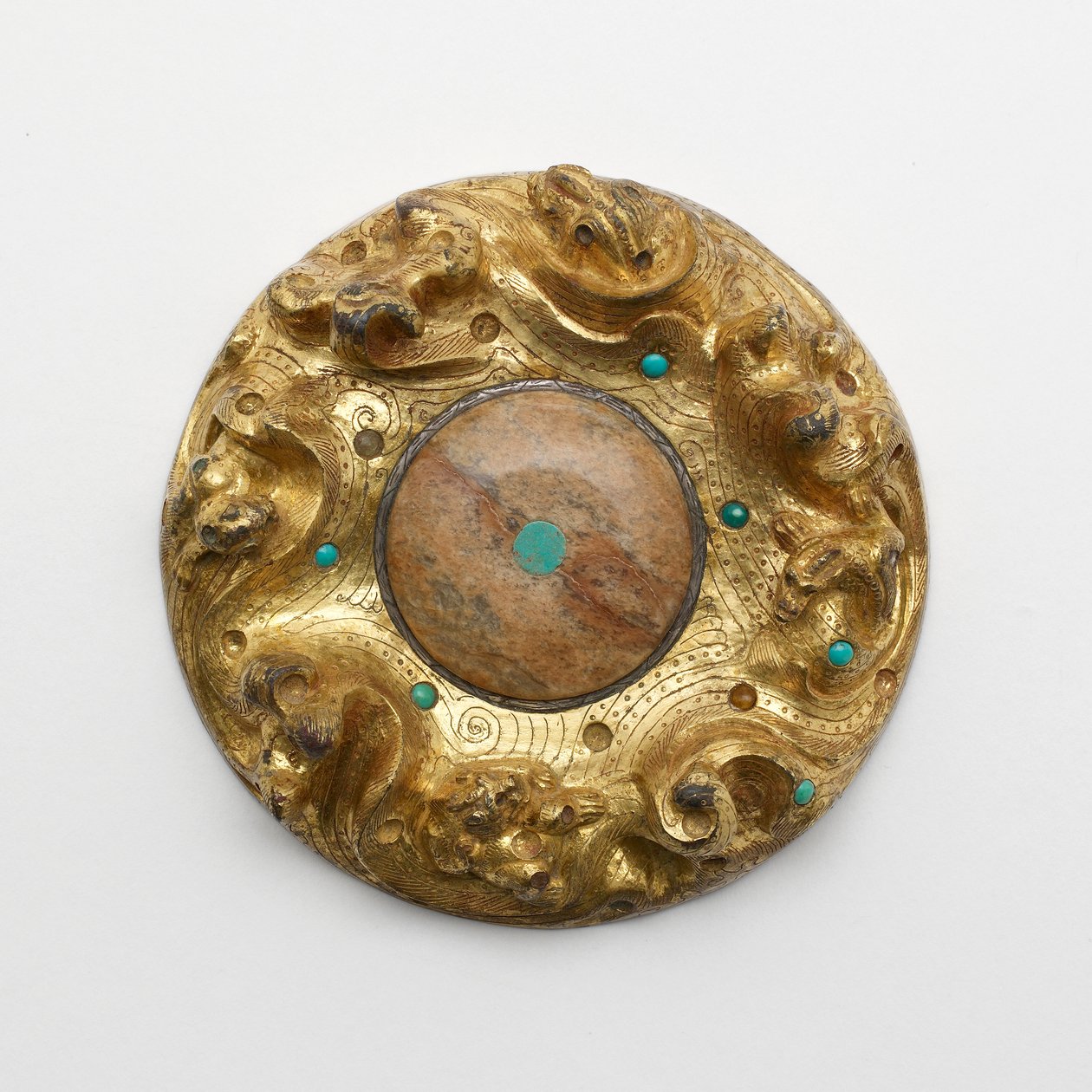 Placca in bronzo dorato con animali in un paesaggio da Unknown artist