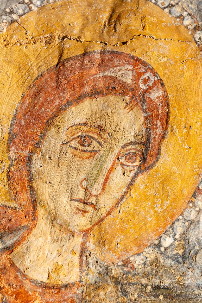 Madonna col Bambino tra gli arcangeli, particolare della Vergine Maria da Unknown artist