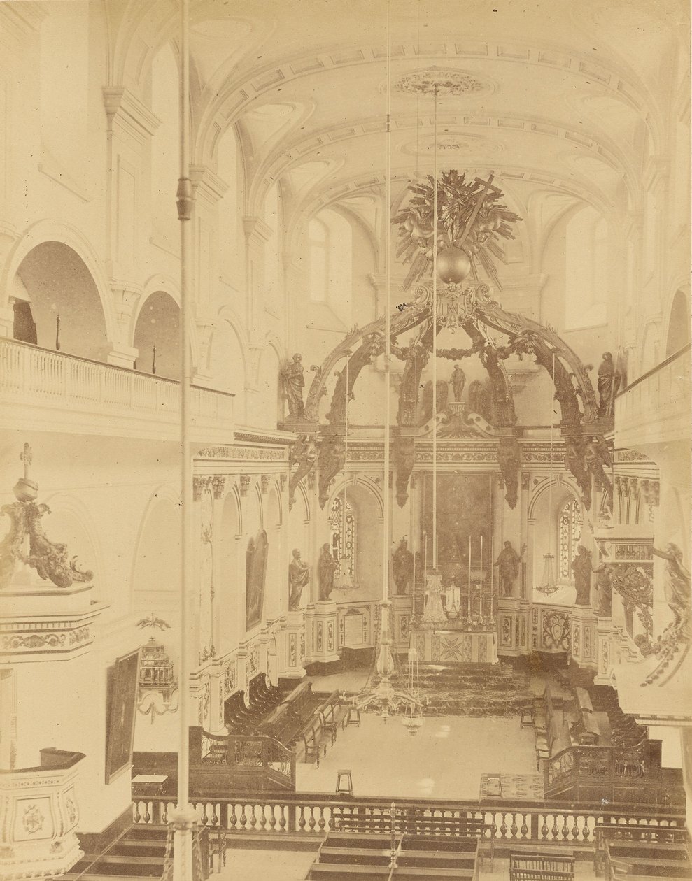 Québec, interno della cattedrale da Unknown artist
