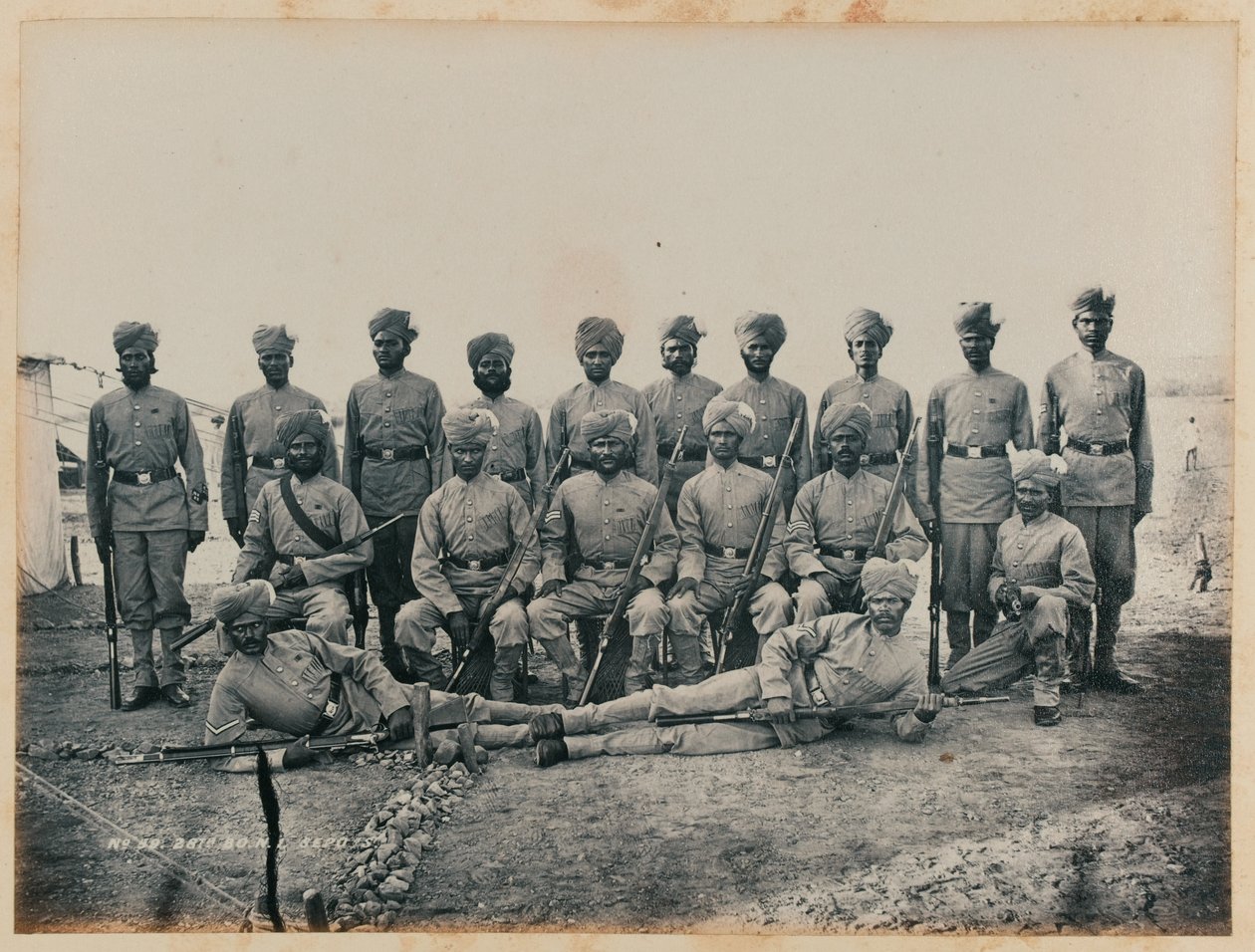 Sepoys della 28ª Fanteria Nativa di Bombay da Unknown photographer