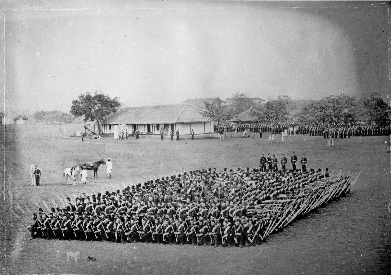 45º Reggimento di Fanteria (Nottinghamshire) che forma un quadrato in esercitazione da Unknown photographer